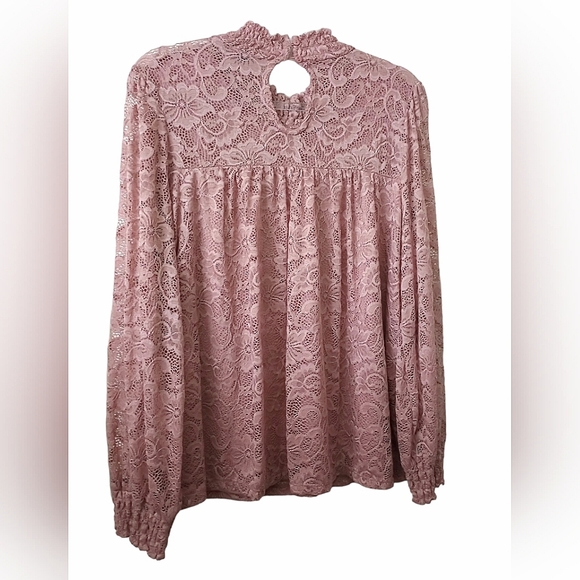 NWT CABLE & GAUGE TOP - Picture 2 of 5